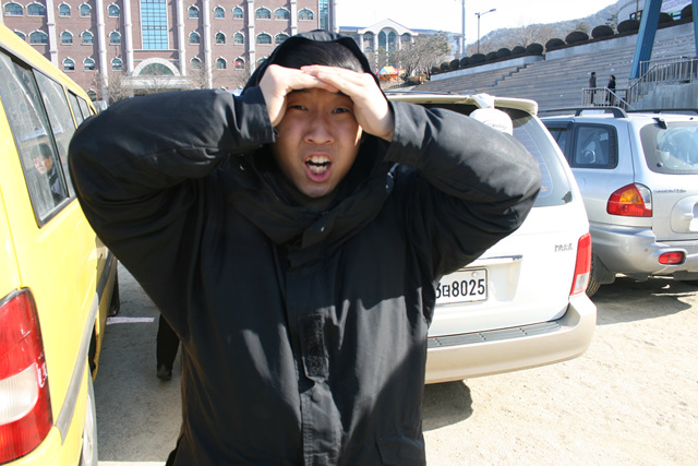 IMG_2926.jpg : 2012. 02. 16 나래, 선미 졸업식