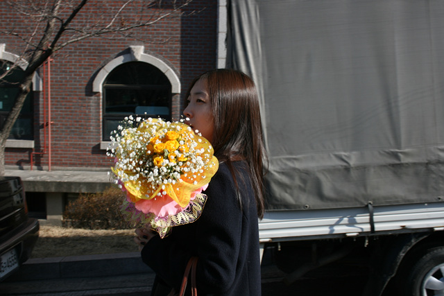 IMG_2938.jpg : 2012. 02. 16 나래, 선미 졸업식