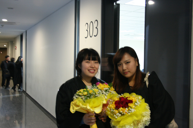 IMG_3179.jpg : 2012. 02. 16 나래, 선미 졸업식